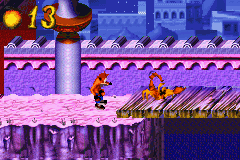 Crash Bandicoot 2 N-tranced screenshot 4 for GameBoy Advance